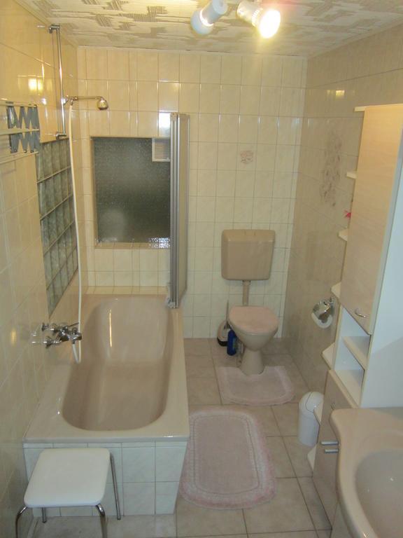 Haus Am Bach Arnsfeld Apartment Bilik gambar