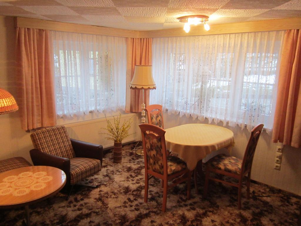 Haus Am Bach Arnsfeld Apartment Bilik gambar